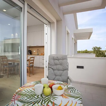 Lana Luxe Apartment Pula Exterior photo