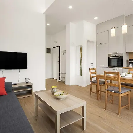 Lana Luxe Apartment Pula Exterior photo